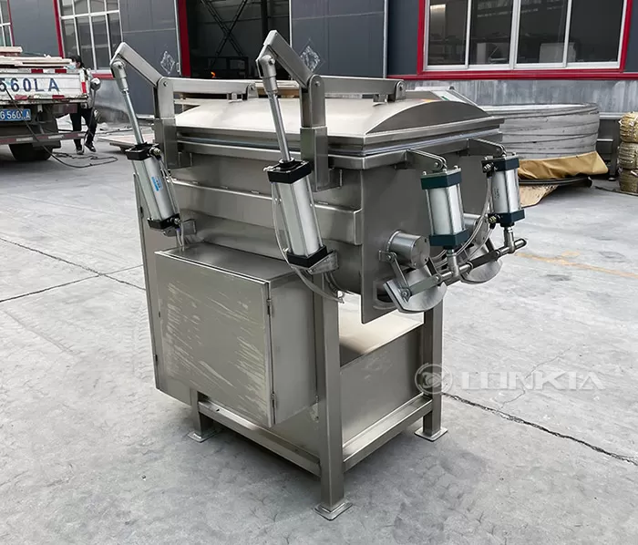 Vacuum Mixer