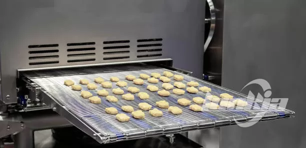 Nuggets Making Machine